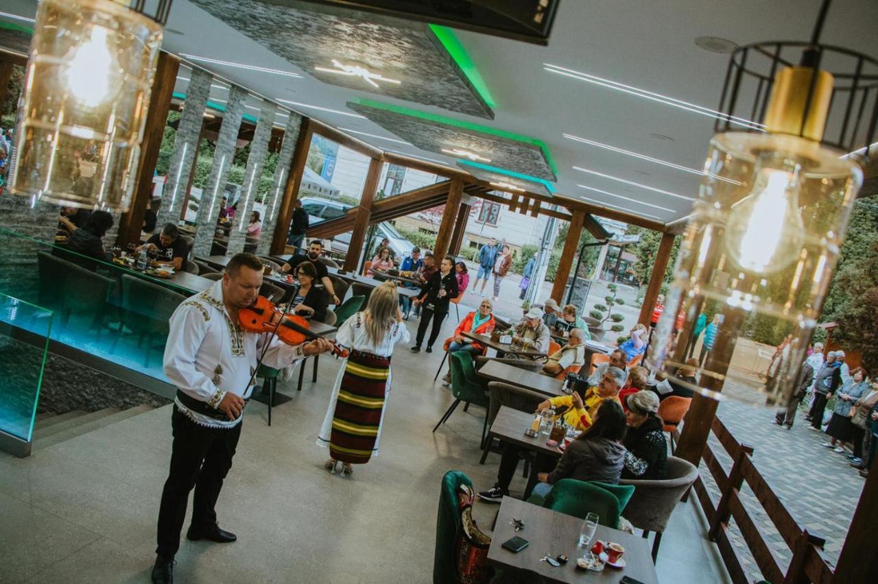 Vila Calimanel Hotel วาตราดอร์เนย์ ภายนอก รูปภาพ