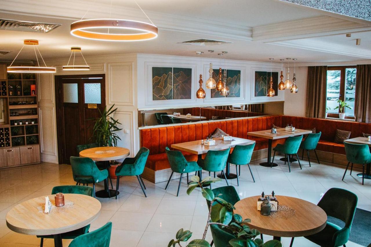 Vila Calimanel Hotel วาตราดอร์เนย์ ภายนอก รูปภาพ